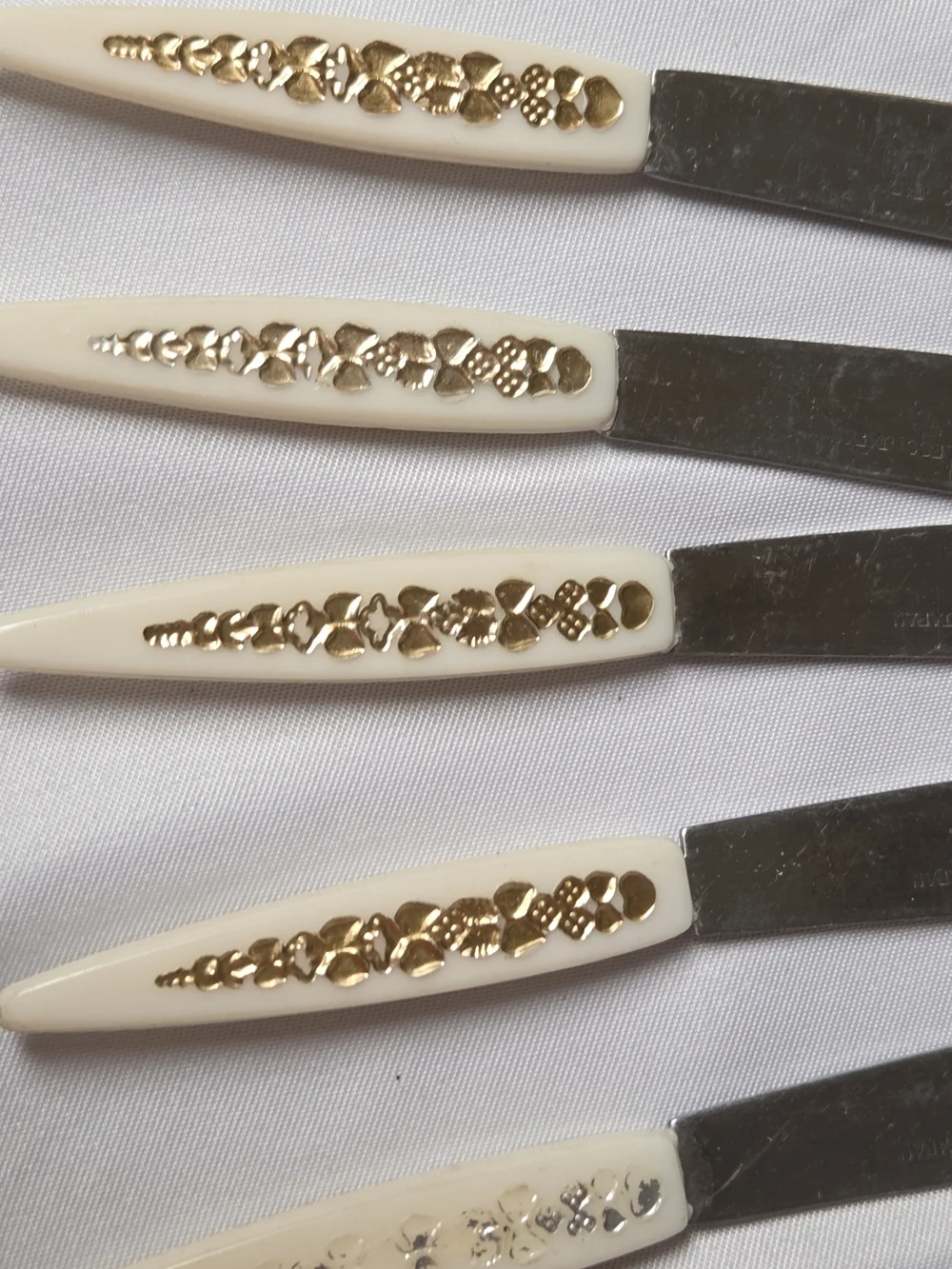 VTG Japan Mini Stainless Steel Appetizer Cocktail Forks (Set of 8) Plastic Gold‎